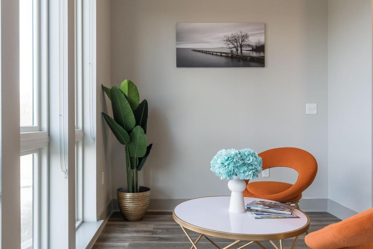 Stylish 1Br Apartment With View Индианаполис Экстерьер фото